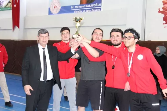 Masa tenisinde şampiyonlar belli oldu