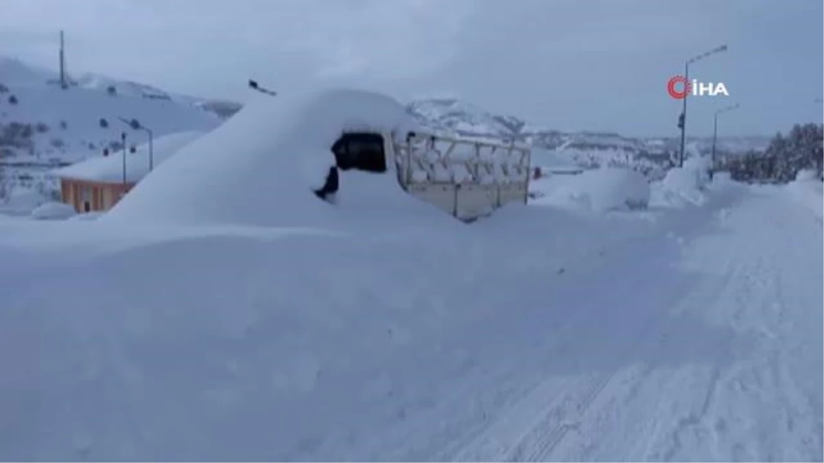 Tunceli\'de 250 köy yolu ulaşıma kapandı