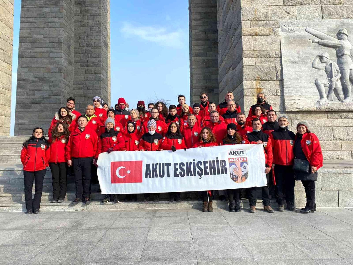 Son dakika: AKUT Eskişehir\'den Gelibolu\'da şehitlik ziyareti
