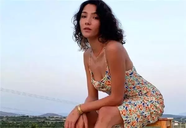 Aybüke Pusat'tan Sahte Hesap İtirafı