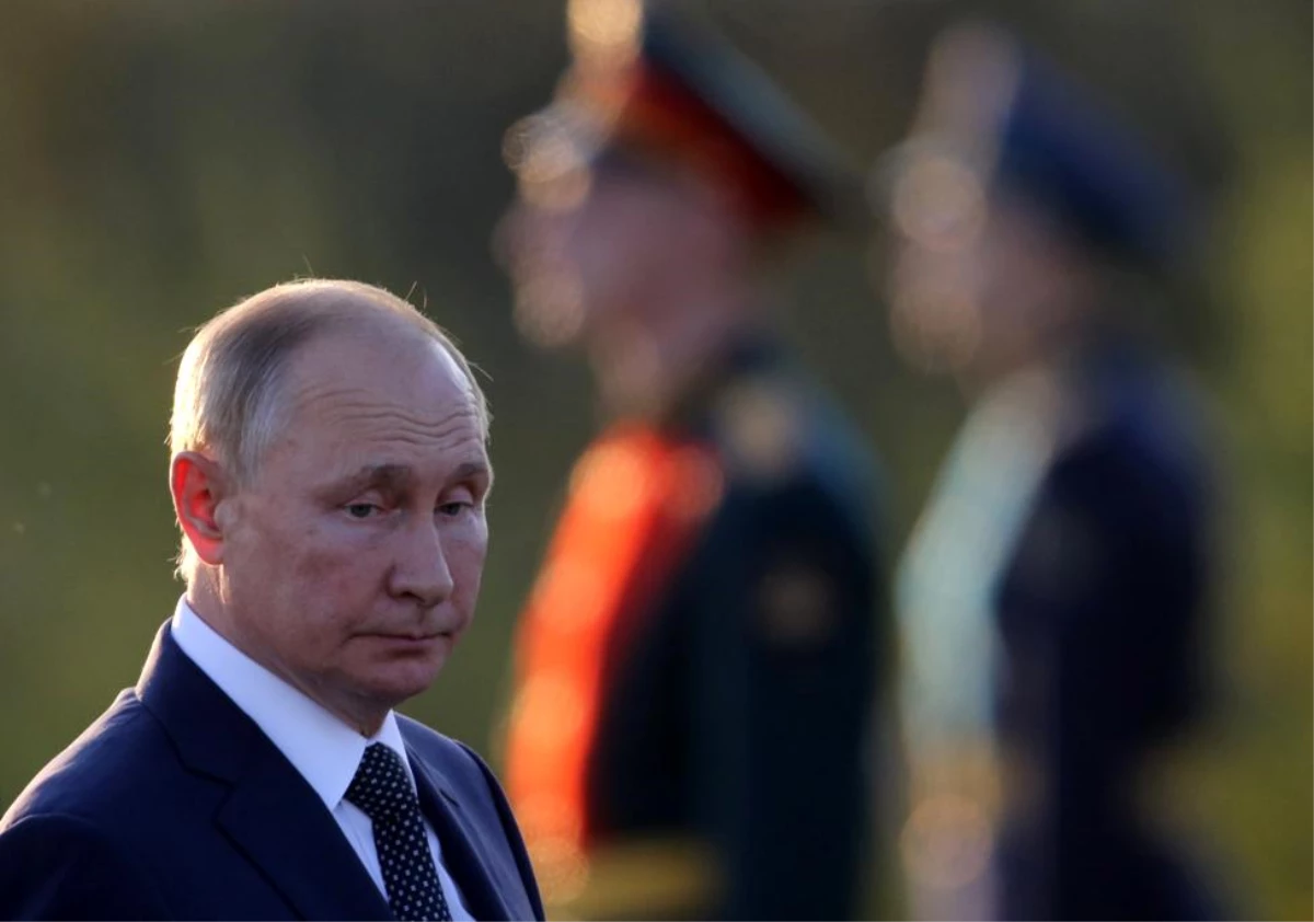 Batılı istihbaratçıların peşinde olduğu soru: Putin\'in aklından neler geçiyor?