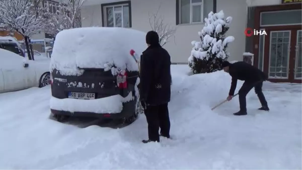 Erzurum kara teslim oldu