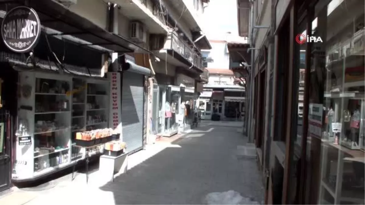 Isparta\'nın 461 yıllık Üzüm Çarşısı yıllara meydan okuyor