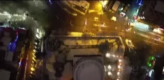 Kocaeli'den kış manzarası... Şehrin ışıklarıyla kar birleşince kartpostallık görüntüler ortaya çıktı