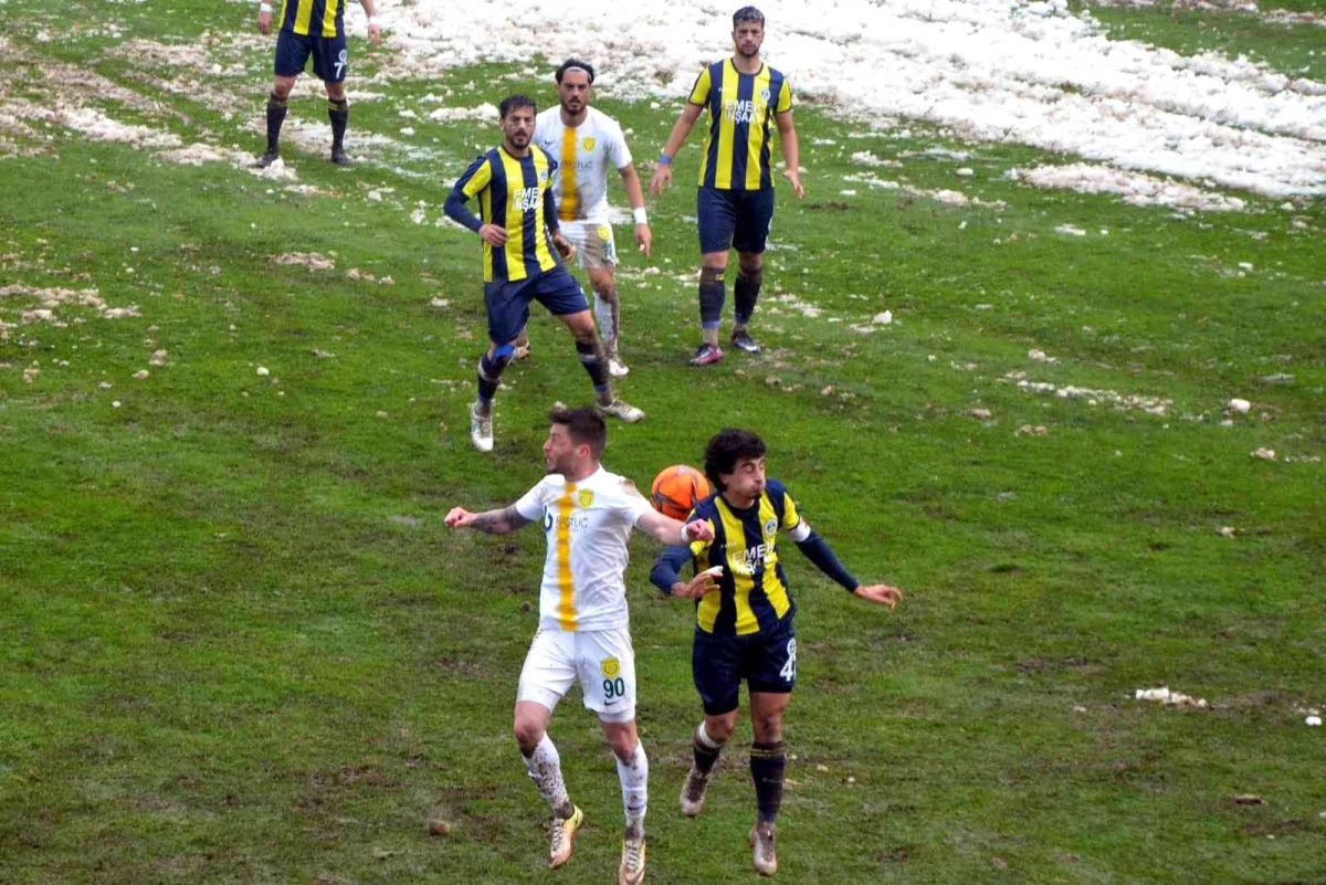 TFF 3. Lig: Fatsa Belediyespor: 1Osmaniyespor: 1