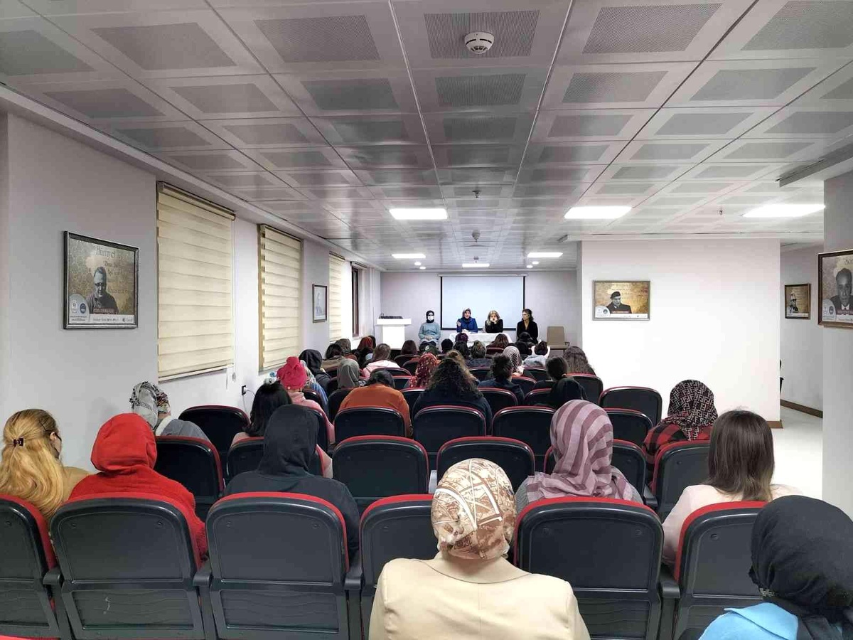 Yurtta kalan öğrencilerin talepleri dinlendi