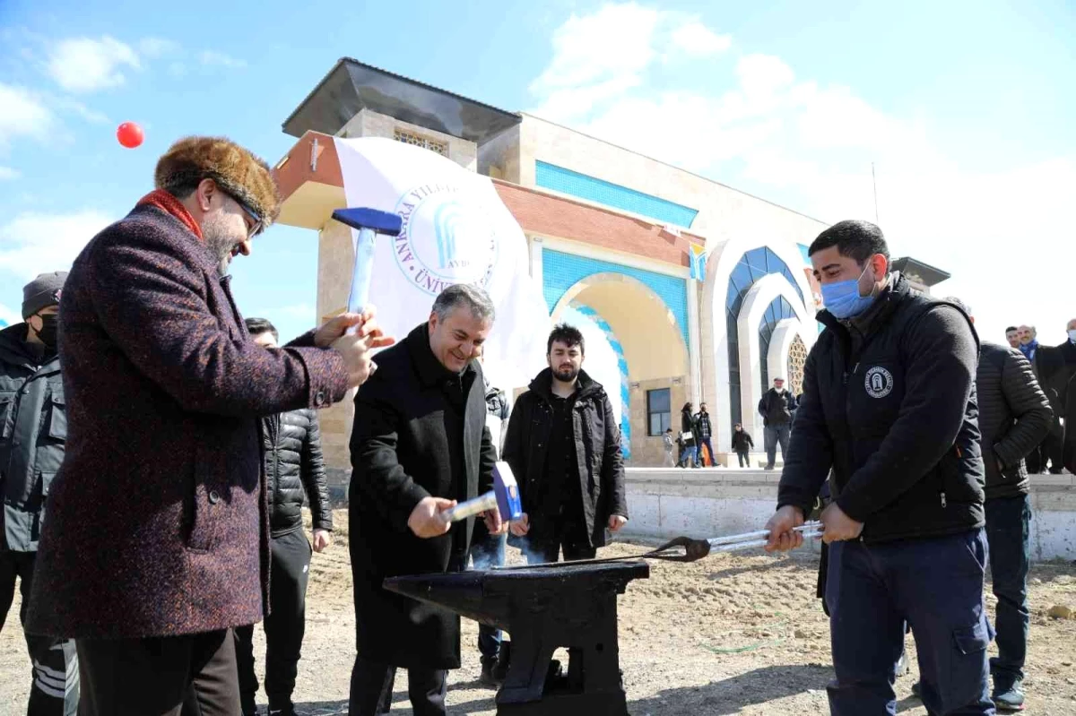 Ankara Yıldırım Beyazıt Üniversitesi\'nde Nevruz Bayramı coşkusu