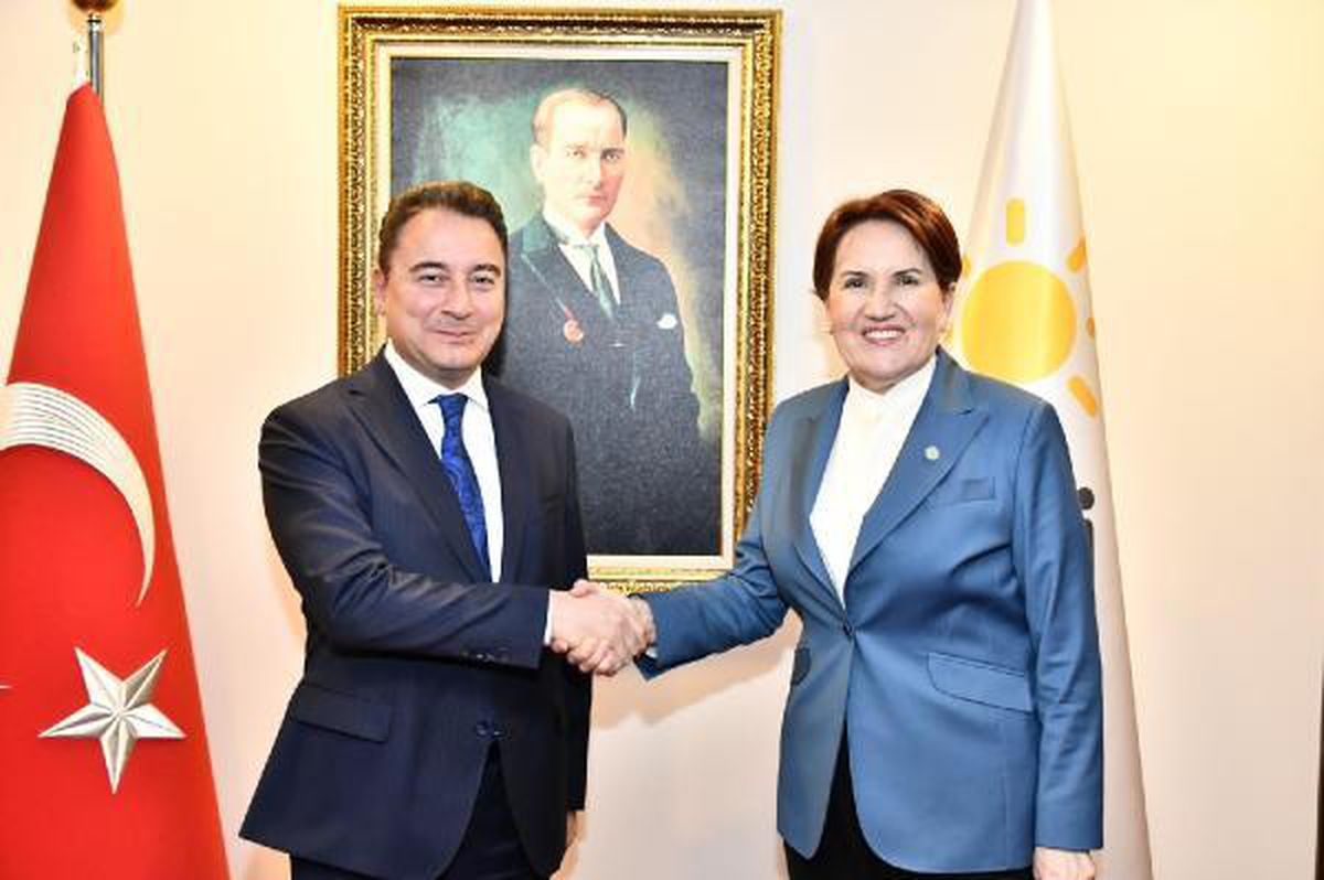 Babacan\'dan Akşener\'e ziyaret