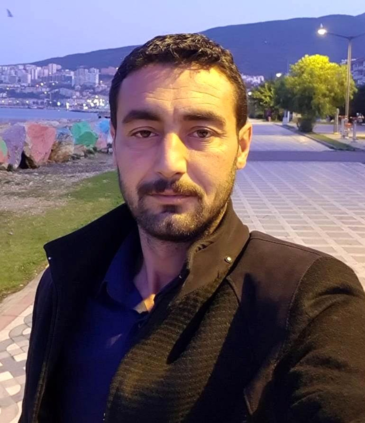 \'Borsacıyım\' dedi, beş kişiyi yüzbinlerce lira dolandırdı