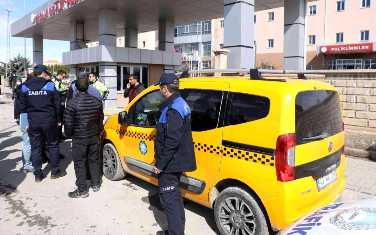 Diyarbakır\'da korsan taksi ve servis denetimi
