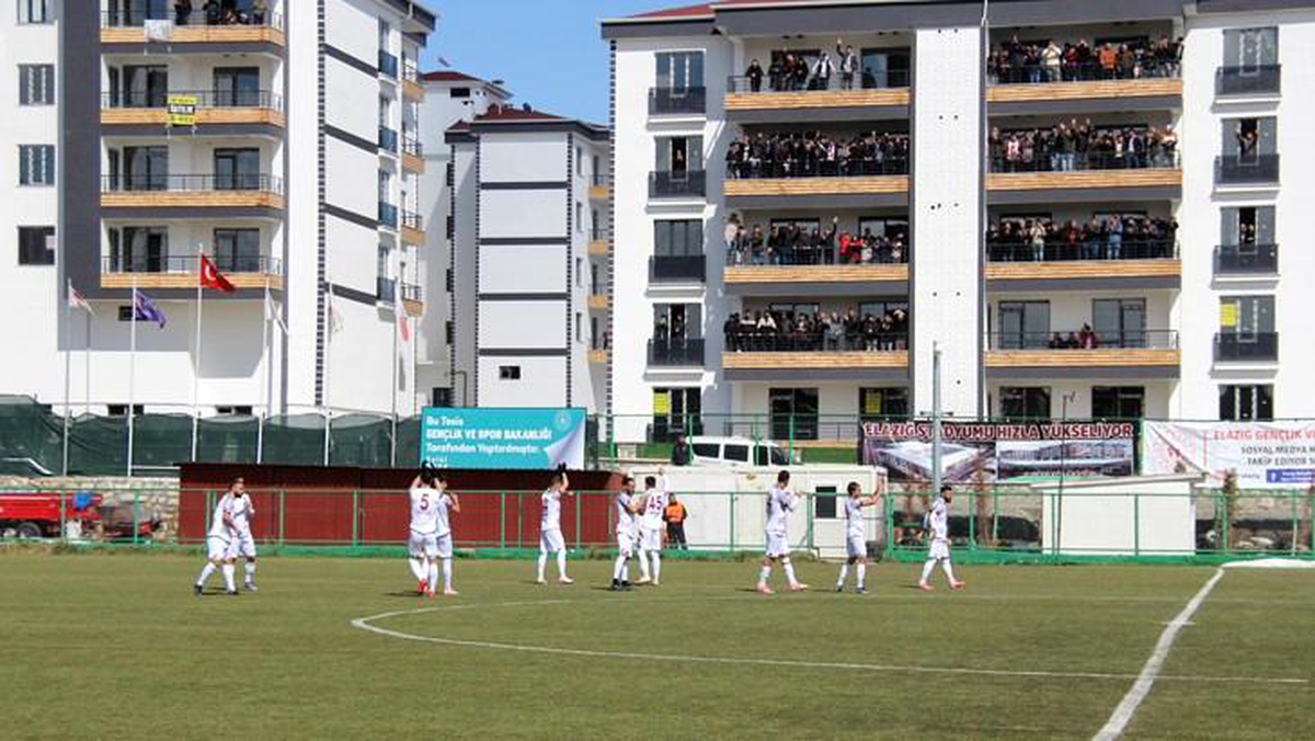 Elazığspor\'un balkon cezası sona erdi