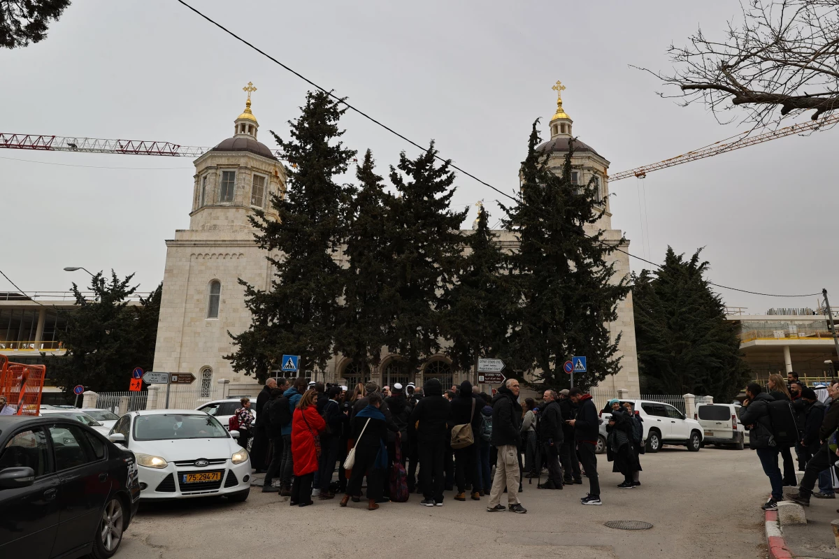 Farklı inançlardan liderler Ukrayna\'da barış çağrısı için toplandı