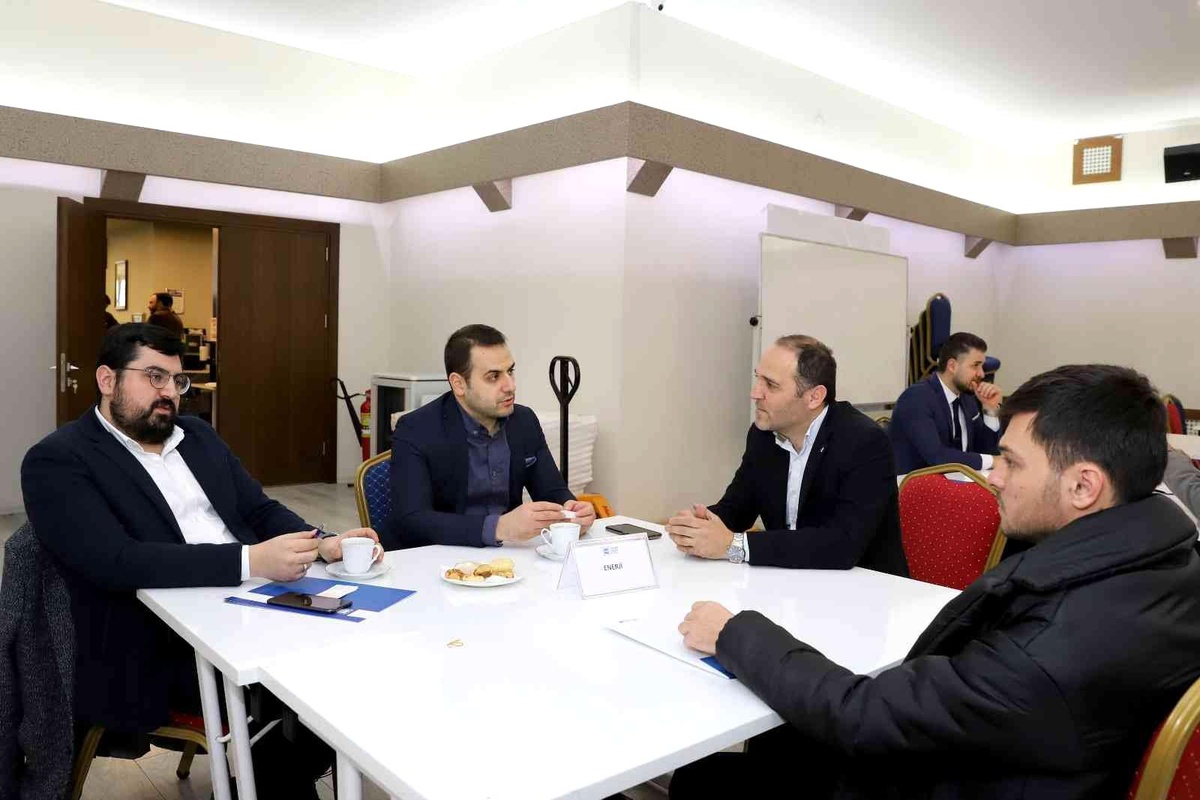 Genç Girişimciler Eskişehir Sanayi Odası\'nda buluştu