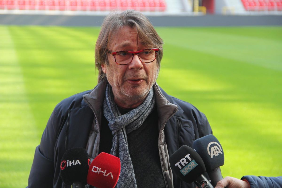 Göztepe Kulübü Başkanı Mehmet Sepil görevinden istifa etti