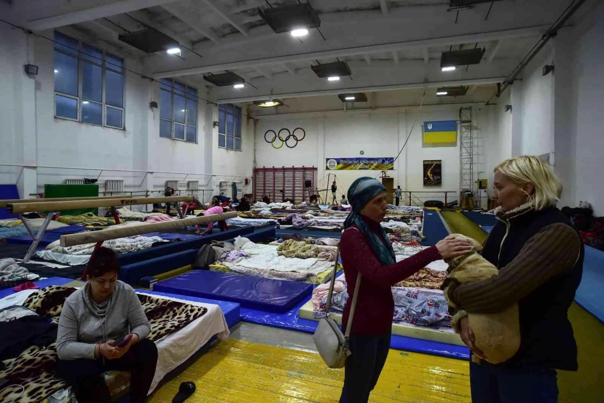 Lviv\'de spor salonları sığınma merkezine dönüştü