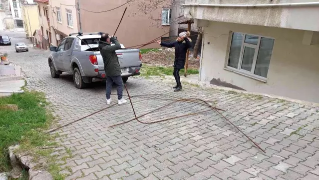 Hırsızları polis gibi kovaladı: Köşeye sıkışan hırsızlar, çareyi çaldıkları malı bırakmakta buldu