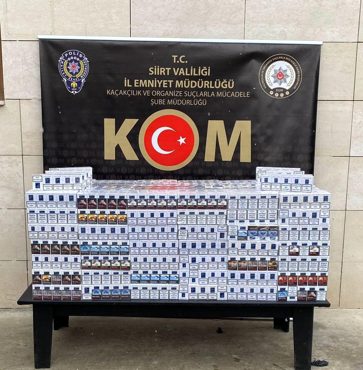 Siirt\'te gümrük kaçağı sigara ele geçirildi