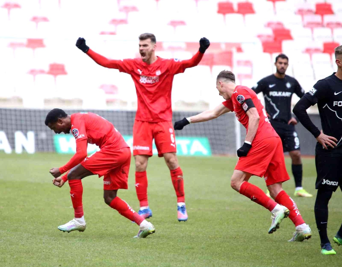 Sivasspor\'da futbolculara 4 gün izin verildi