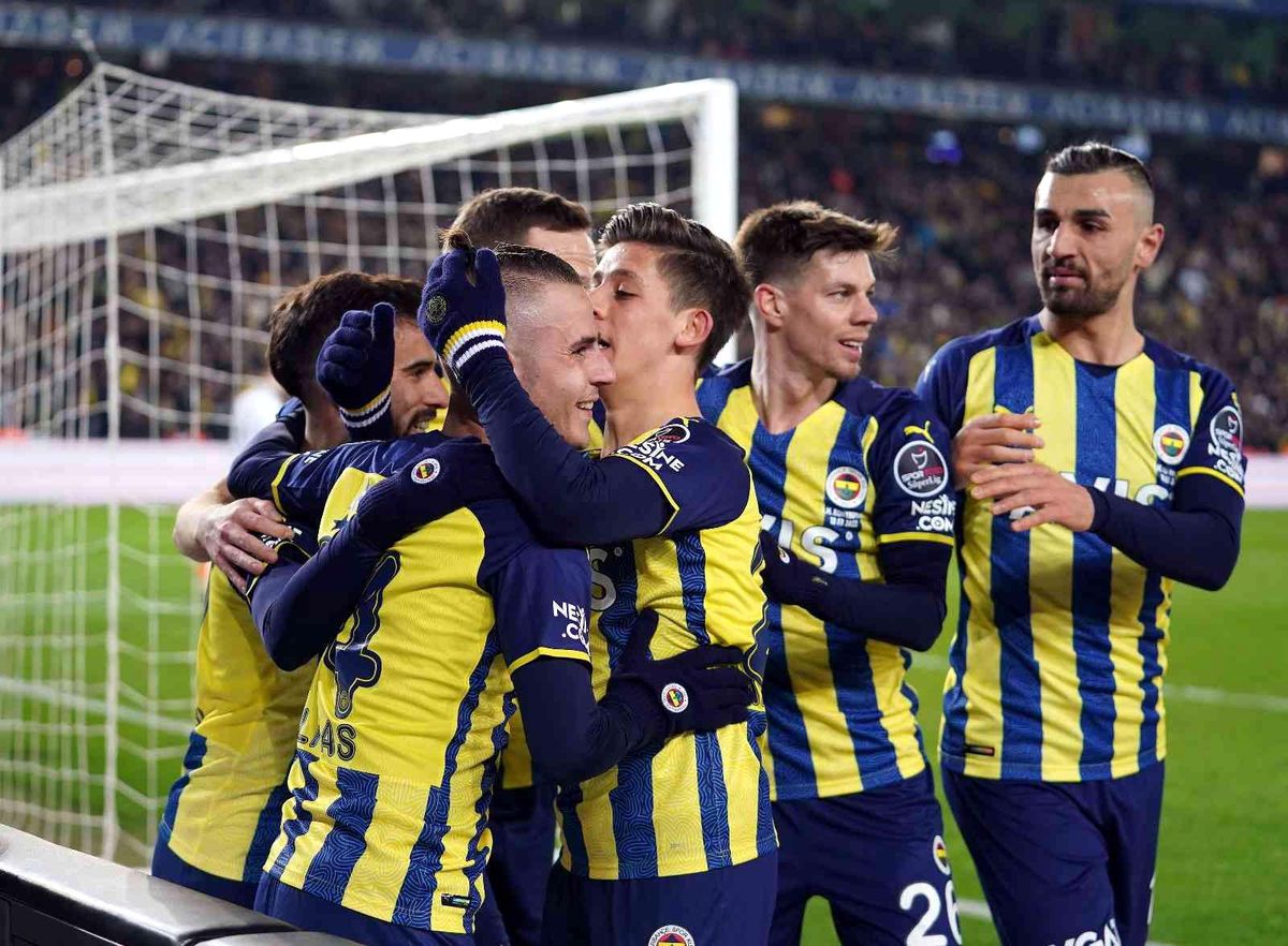Süper Lig\'de 30. hafta ev sahiplerine yaradı
