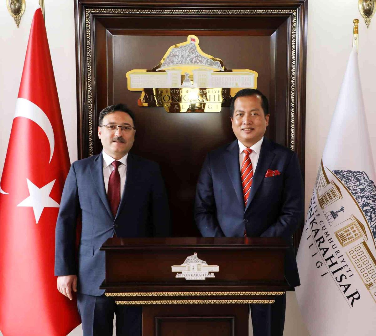 Vali Çiçek: "Endonezya ile Türkiye arasındaki ikili ilişkiler arttırılmalı"