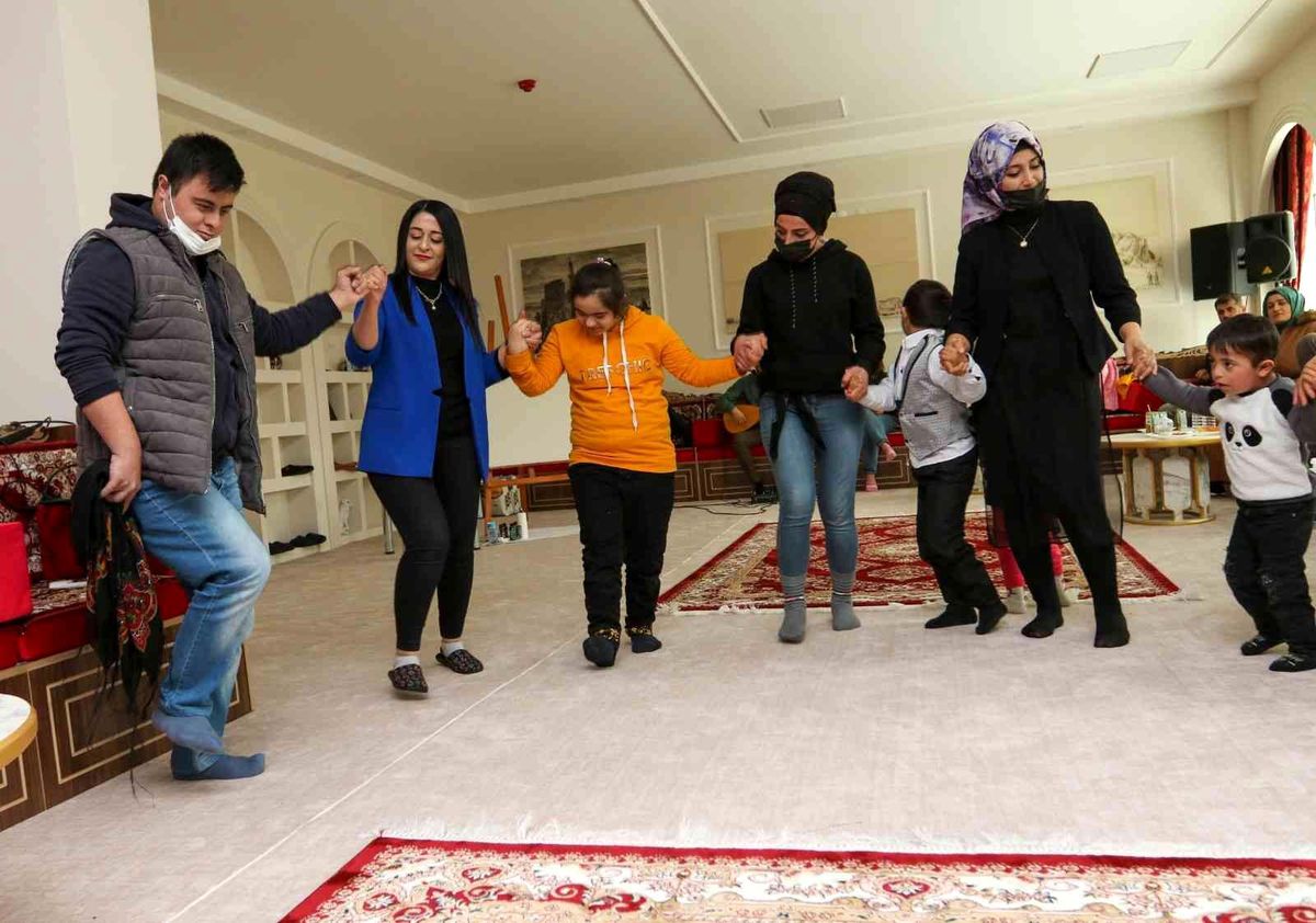 Van\'da \'21 Mart Dünya Down Sendromu Farkındalık Günü\' etkinliği