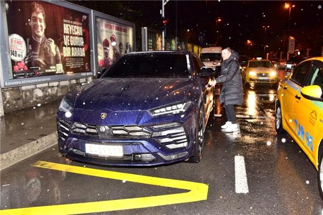 6 Milyonluk Araç Yolda Bıraktı!