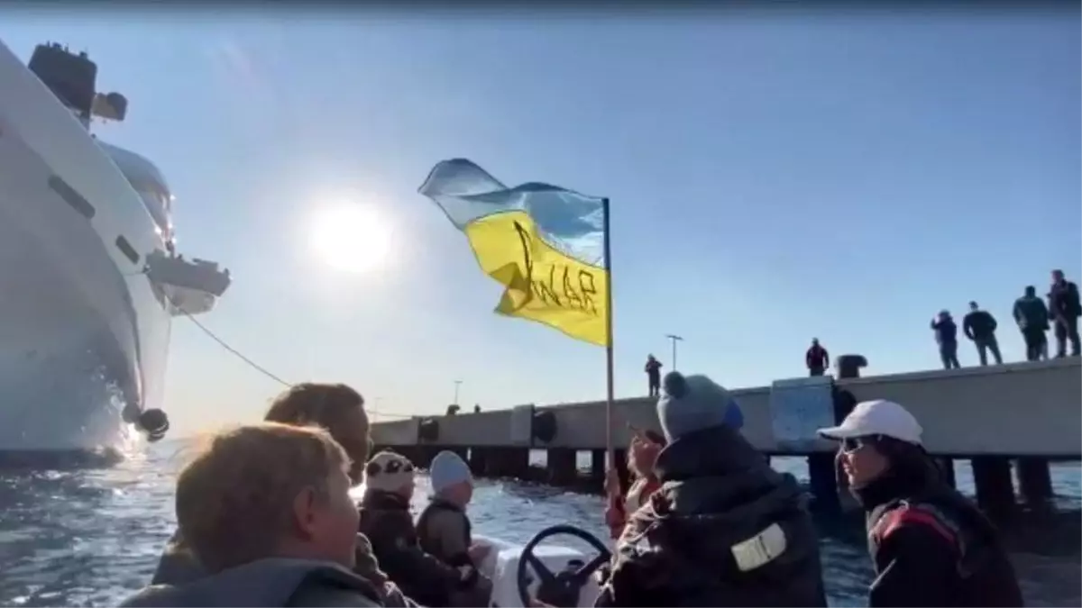 ABRAMOVİÇ'İN YATI 'ECLİPSE' MARMARİS'TE