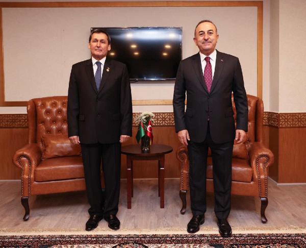 Son dakika... Dışişleri Bakanı Çavuşoğlu, Türkmenistan Dışişleri Bakanı Meredov\'la görüştü
