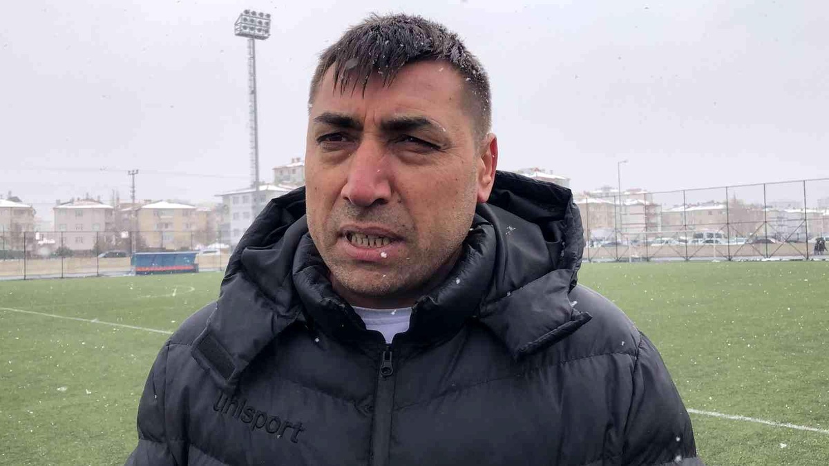 Hacılar Erciyesspor Antrenörü Tanju Alan: "Finale kaldığımız için mutluyuz"