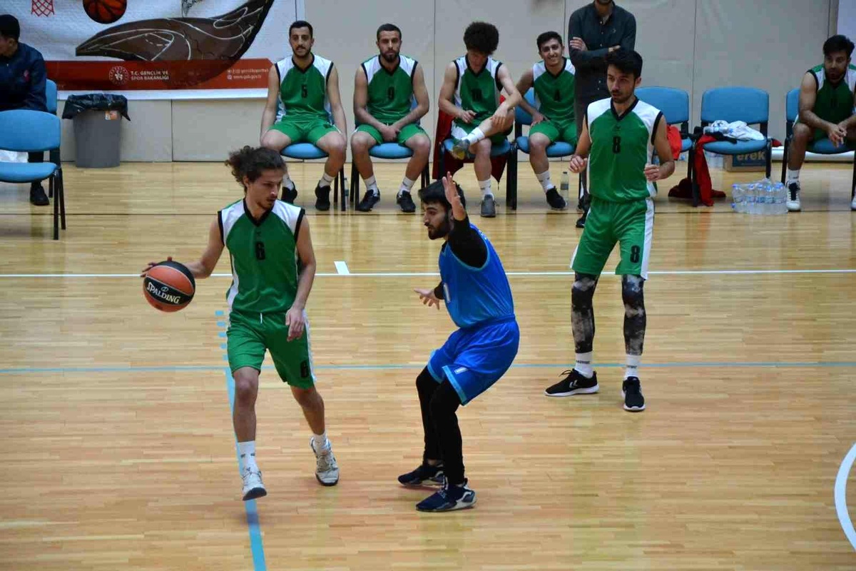 İller Arası Basketbol Turnuvası Van\'da başladı