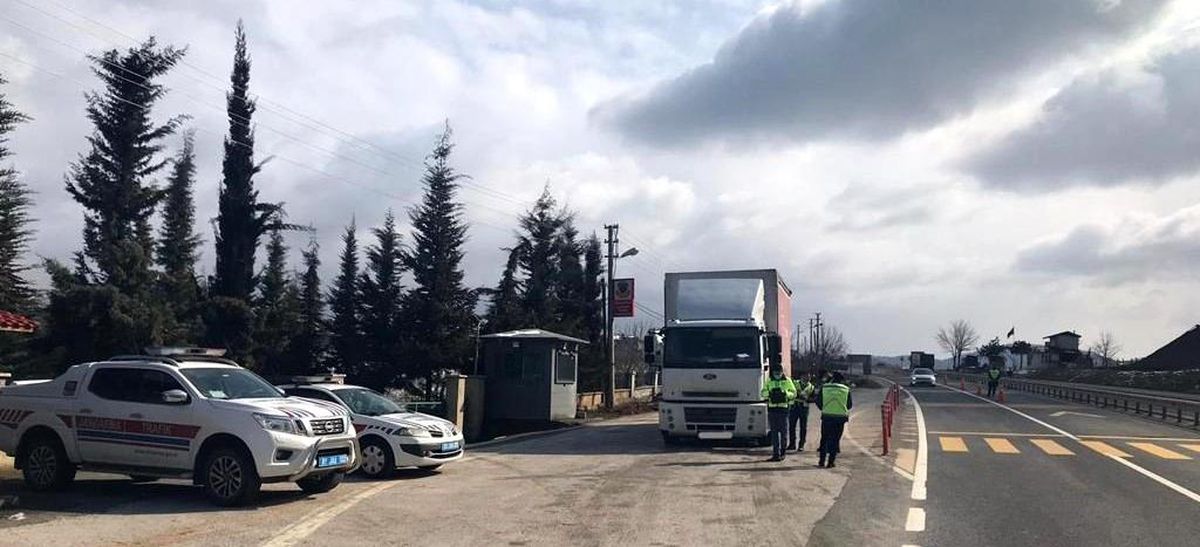 Son dakika! Jandarma havadan karadan denetim yaptı