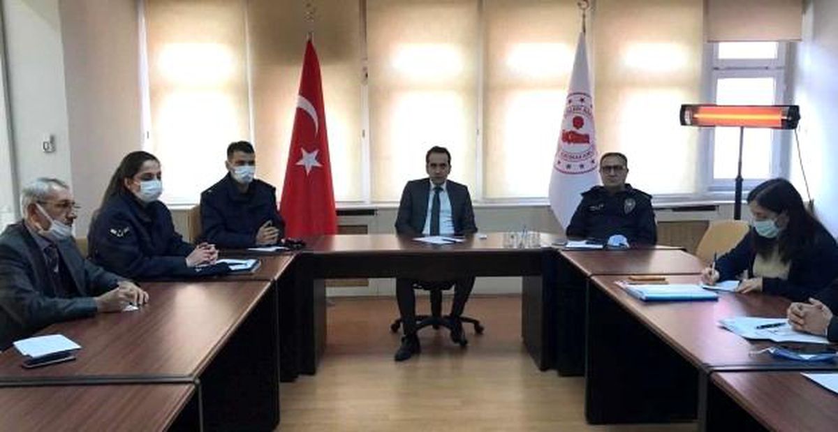Kargı\'da kadına şiddet görüşüldü