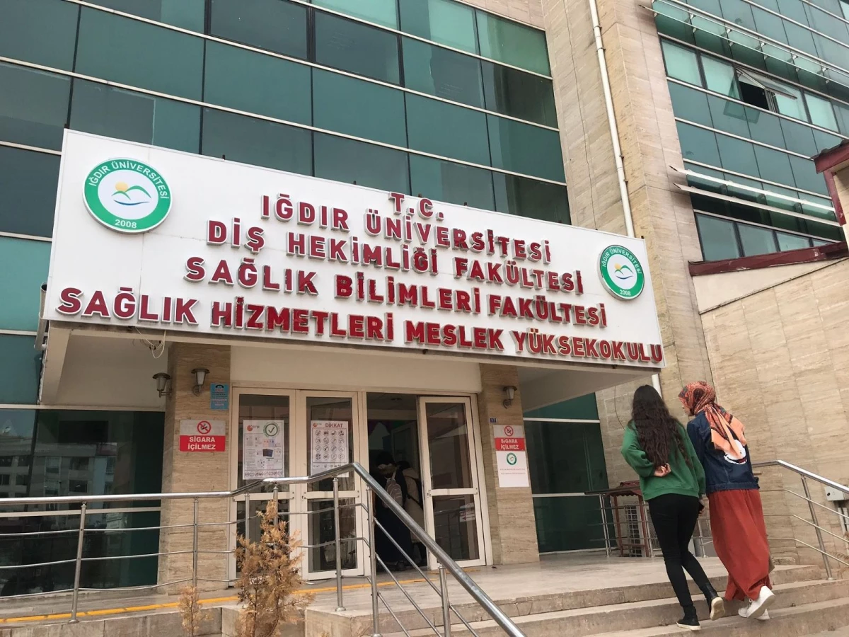 Üniversitede korumasını öğretim görevlisi yapmak isteyen rektör özel kadro açtı!