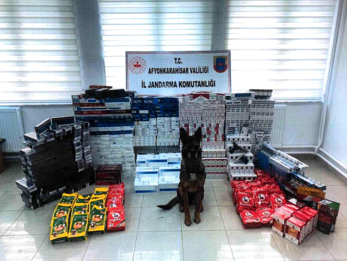 Köylerde bandrolsüz sigara satan şahıslar jandarmaya yakalandı