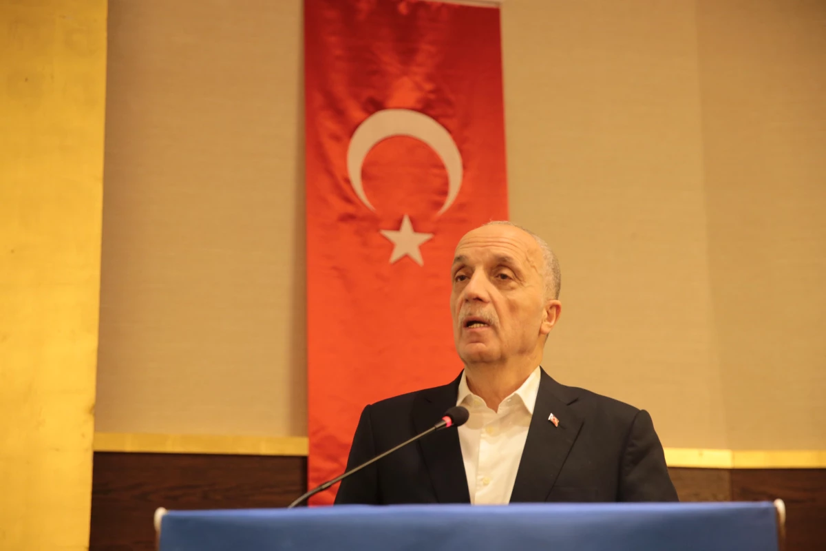 Türk-İş Genel Başkanı Ergün Atalay, Bolu\'da konuştu Açıklaması