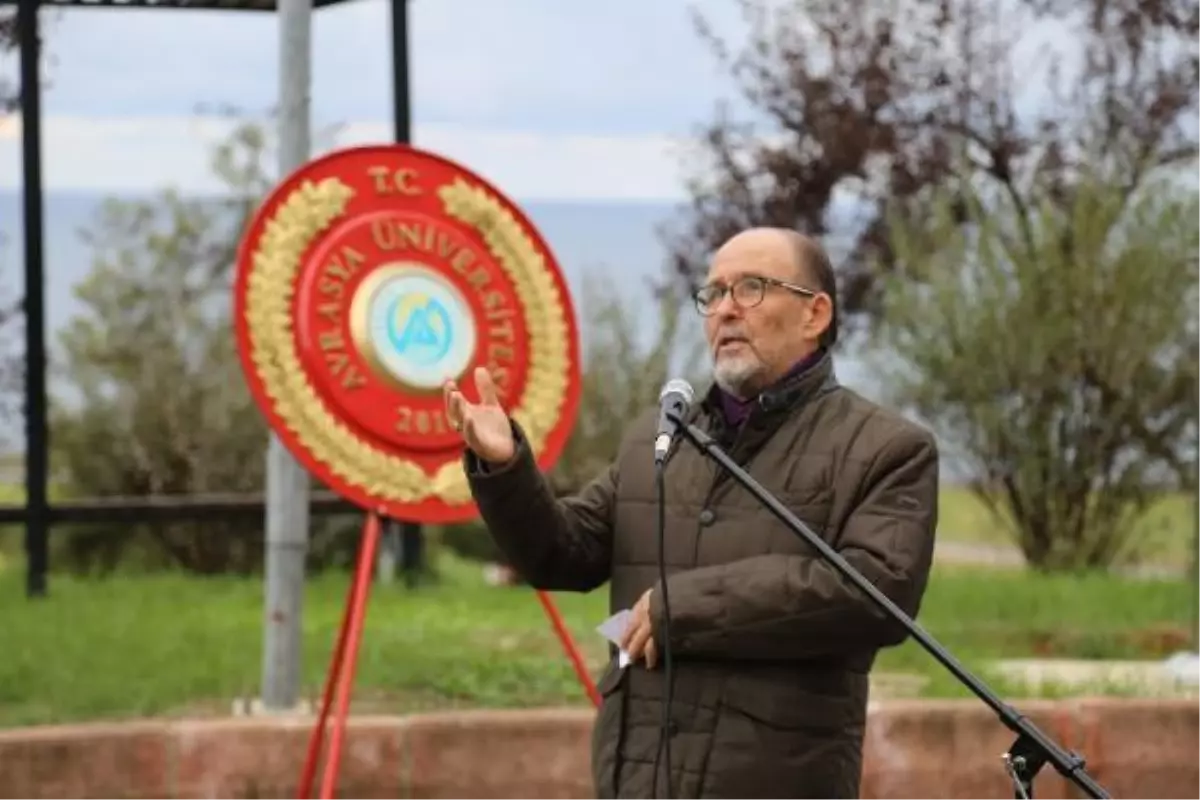 Üniversitede kalp krizi geçiren rektör yardımcısı yaşamını yitirdi