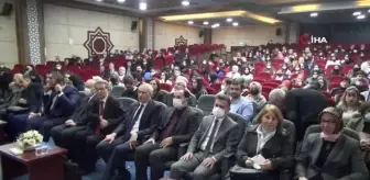 Ünlü Yazar Tarık Buğra'nın konu edildiği panele katılan eşi yazar Hatice Buğra yaptığı konuşmasında duygusal anlar yaşadı