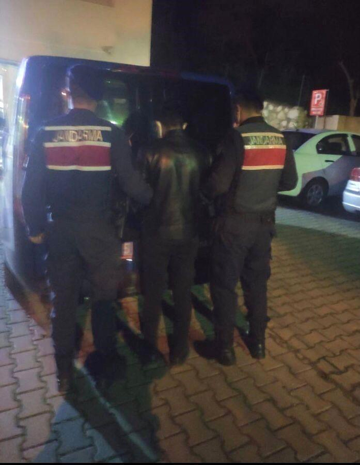 20 yıl kesinleşmiş hapis cezası olan firari, jandarma operasyonu ile yakalandı