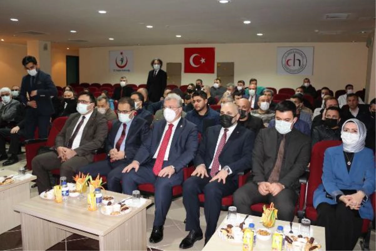 AK Parti\'li Akbaşoğlu: Sağlıkçıların durumunu iyileştirme, imkanlarını artırma çabasındayız