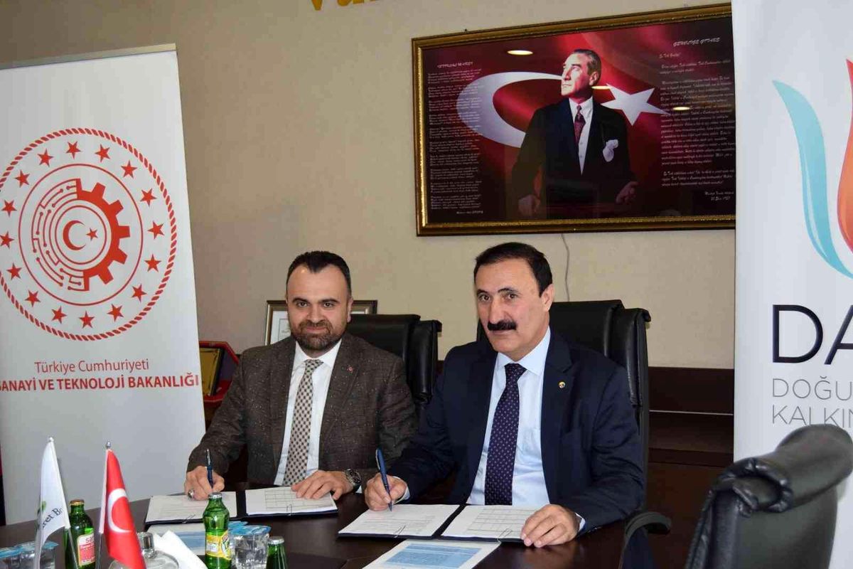 Başkan Süer: "Bölgemiz için katma değerli projeler üretiyoruz"