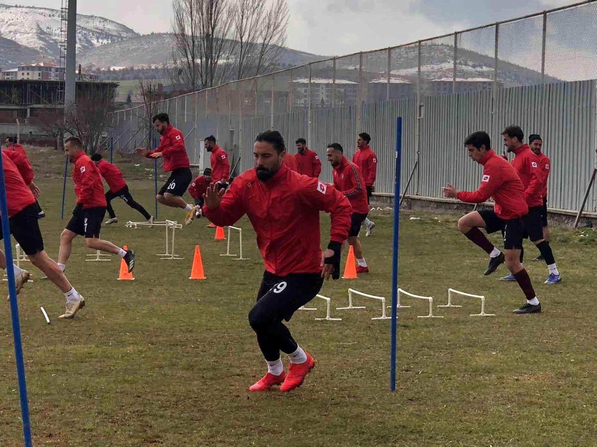 Elazığspor F. Erbaaspor\'a bileniyor