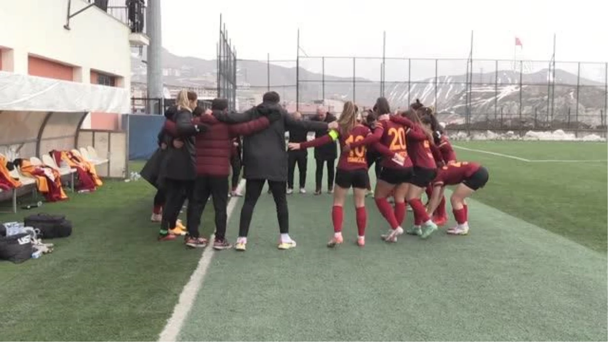 Hakkarigücü Kadın Futbol Takımı, Galatasaray\'ı mağlup etti