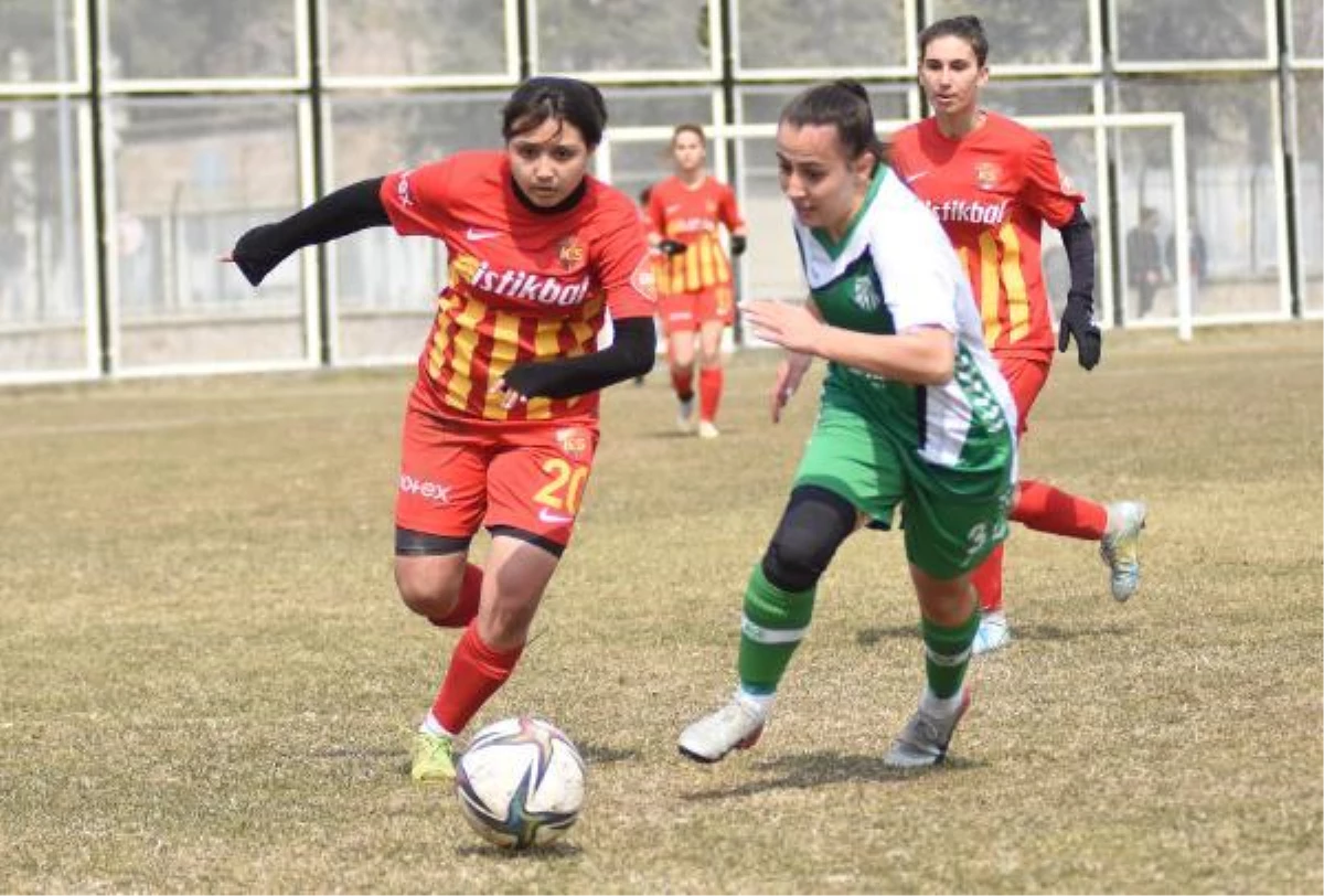 Kayseri Kadın Futbol Kulübü - Dudullu Spor Kulübü: 0-1