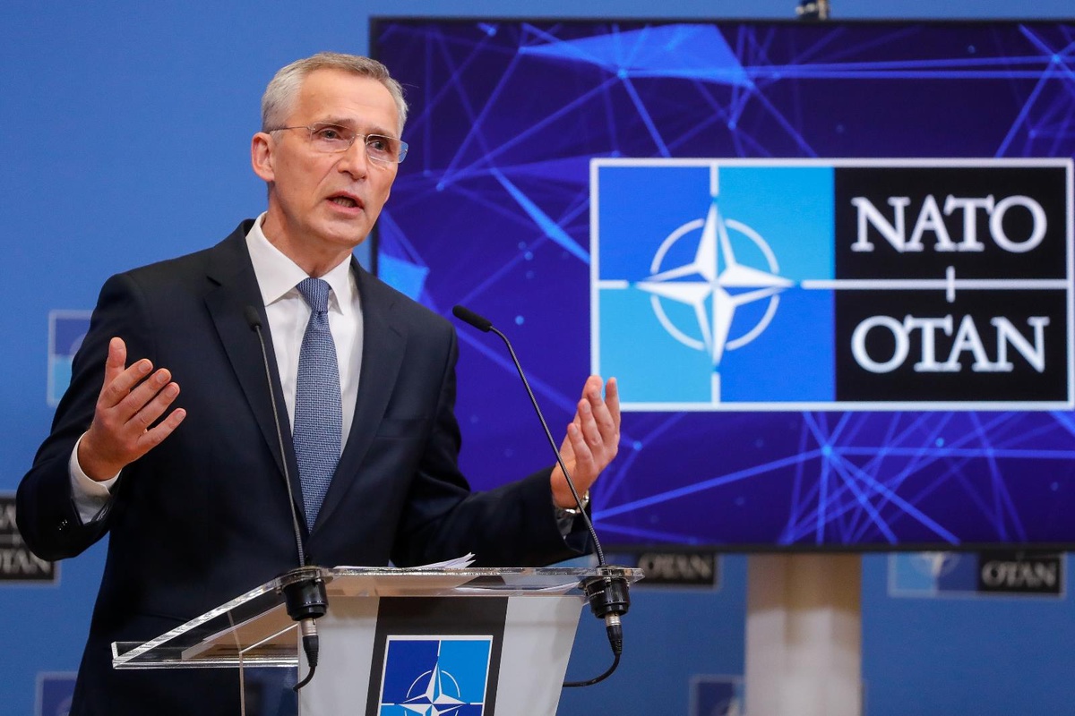 NATO Genel Sekreteri Jens Stoltenberg, "Ukrayna\'nın NATO üyeliği gündemimizde yok"