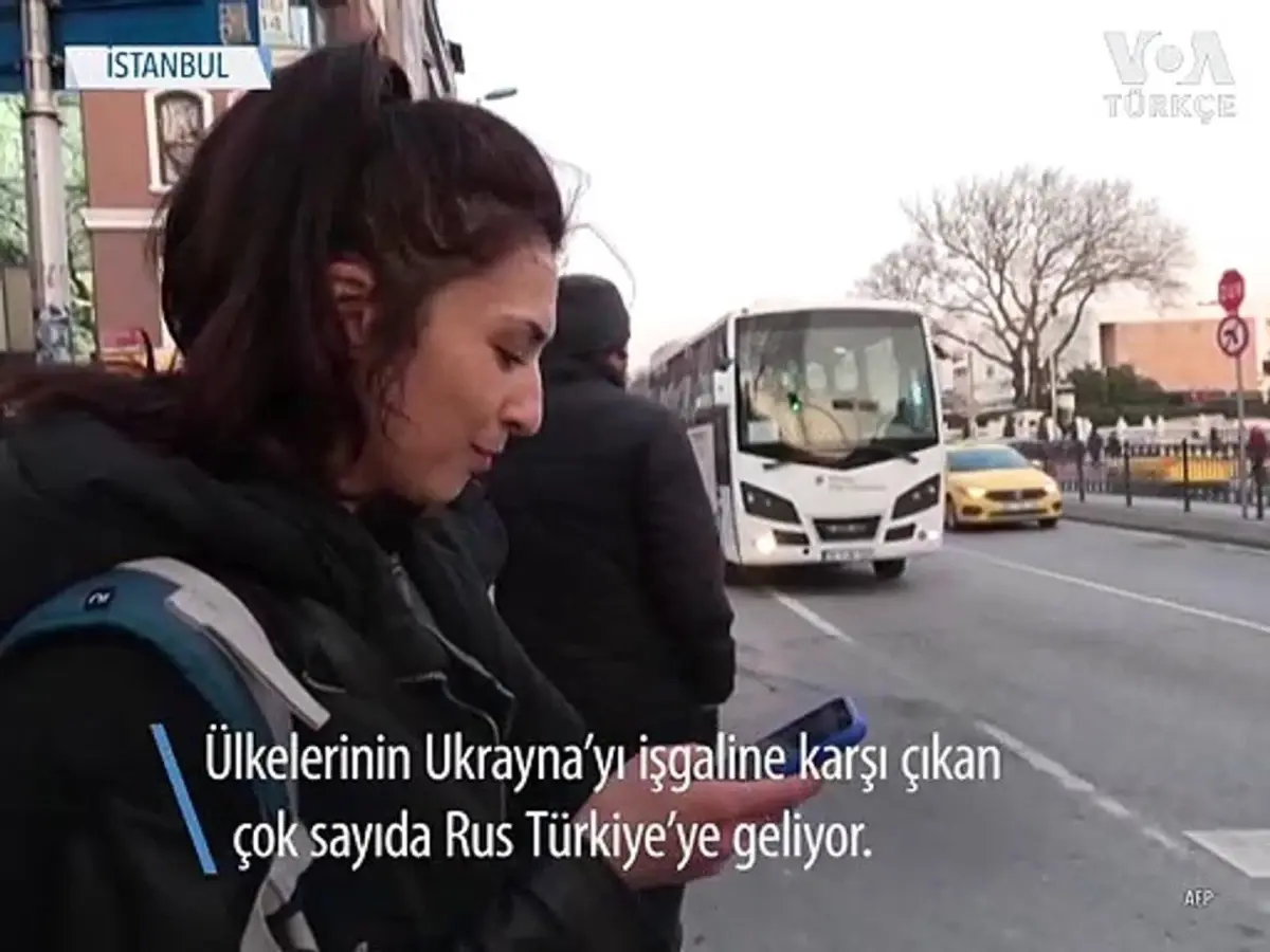 Savaş Karşıtı Genç Ruslar\'ın Başlıca Durağı İstanbul