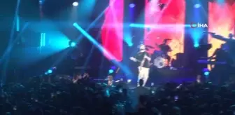 Üsküdar'da Ekin Uzunlar rüzgarı esti