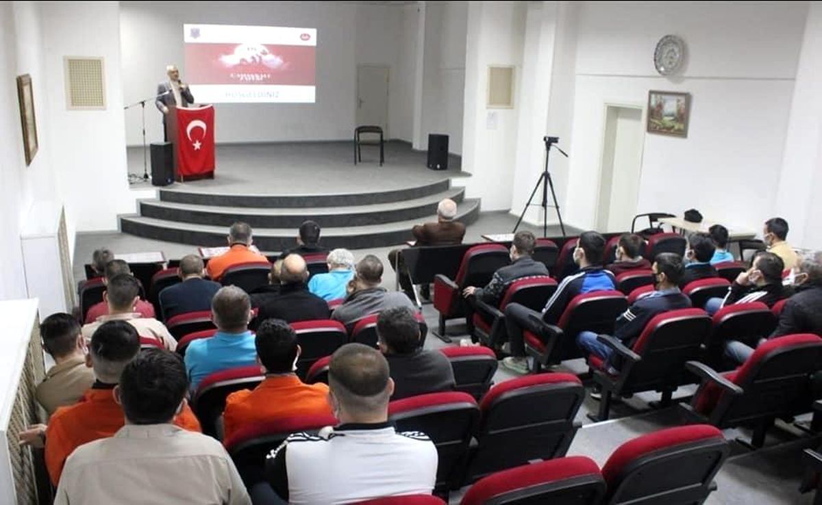 Cezaevinde Çanakkale şehitlerini anma ve dua programı