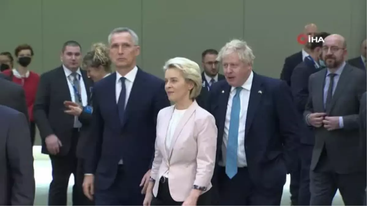 G7 liderleri aile fotoğrafı çektirdi