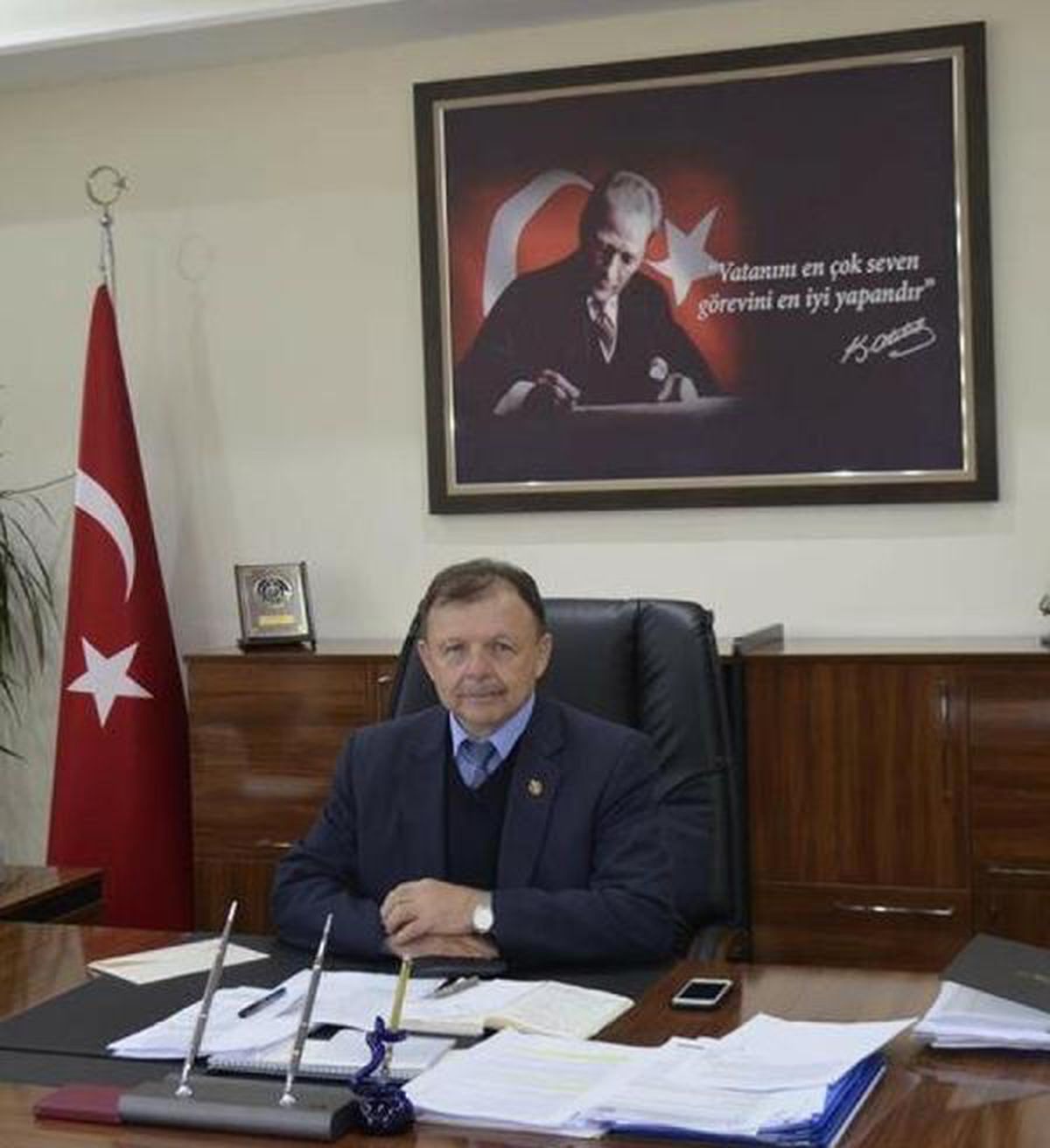 Görevden alınan İl Sağlık Müdürü, uzman çavuş hakkında kınama mesajı yayımlatmış (2)