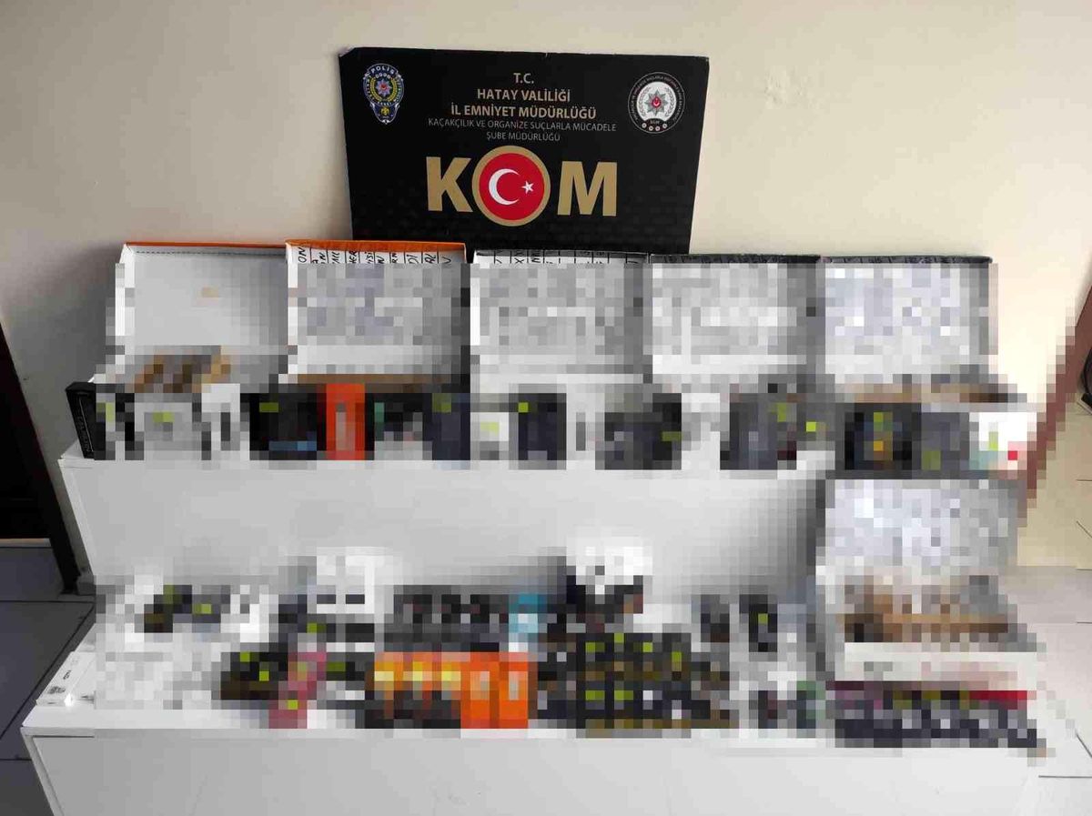 Hatay\'da kaçak elektronik sigara ve parçaları ele geçirildi